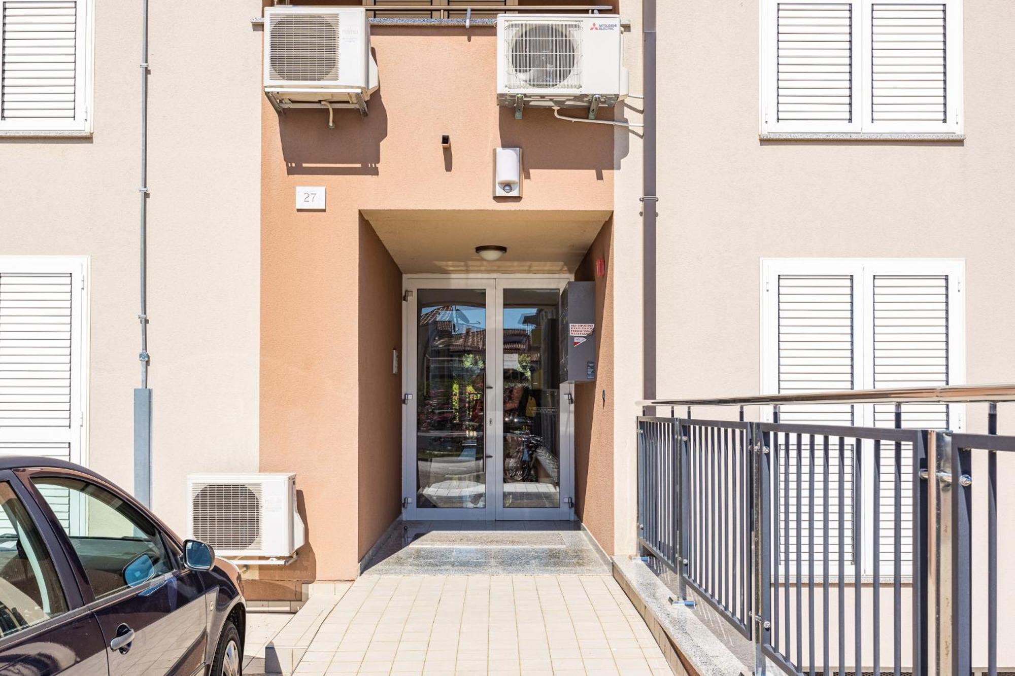 Feniks Fazana Apartman Buitenkant foto
